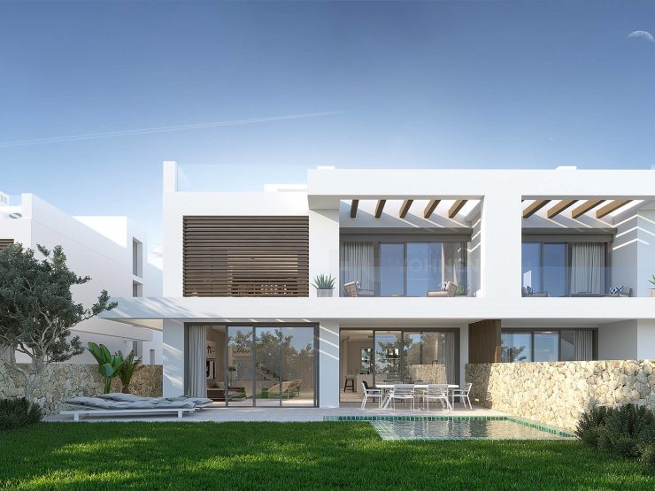 Luxury contemporary villas with great panoramic views to the sea