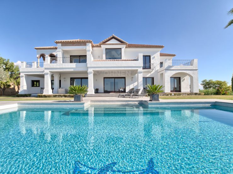 Top quality villa built to the highest standards in Los Flamingos Golf Resort