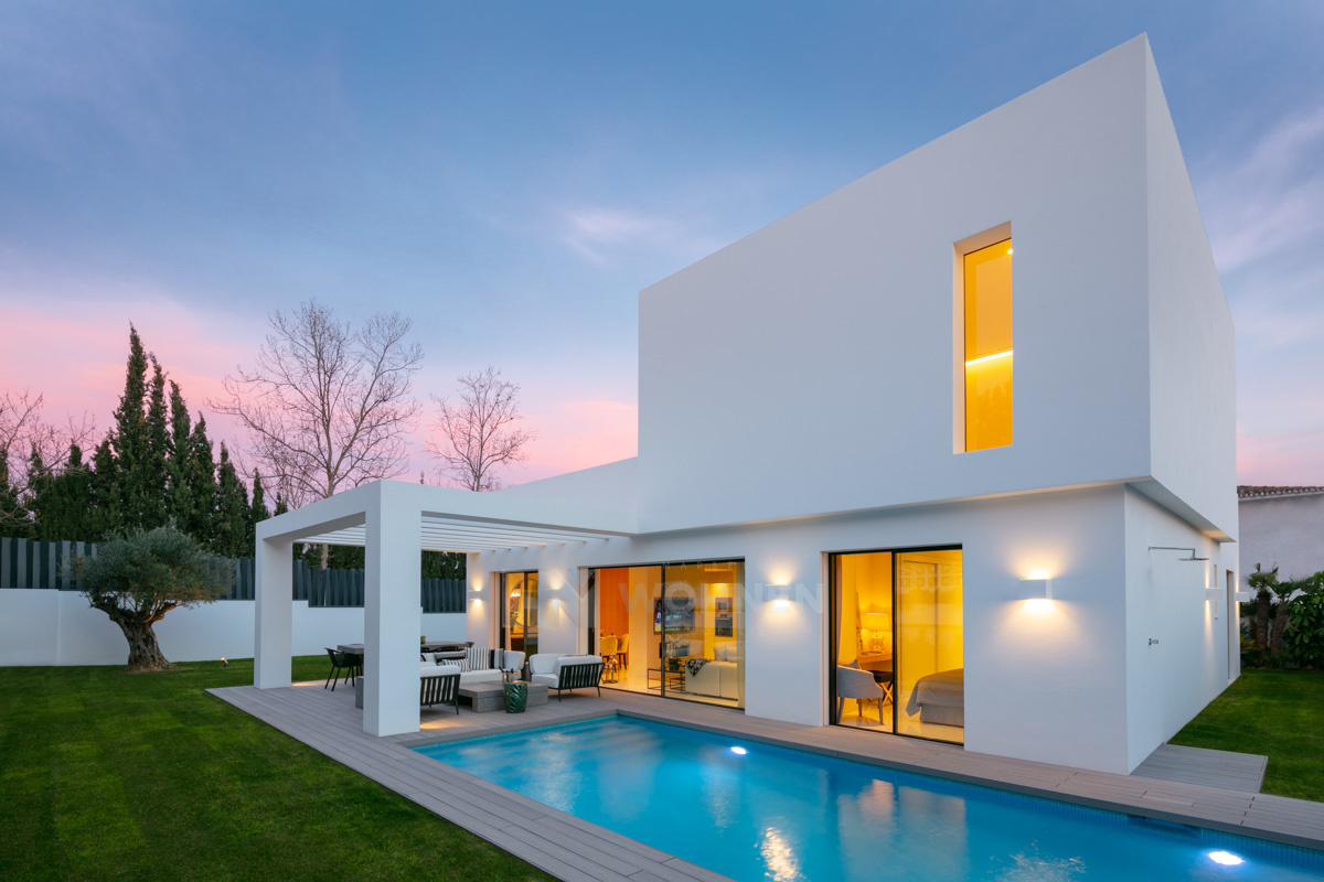 Beautifully renovated villa in Guadalmina Alta with contemporary design