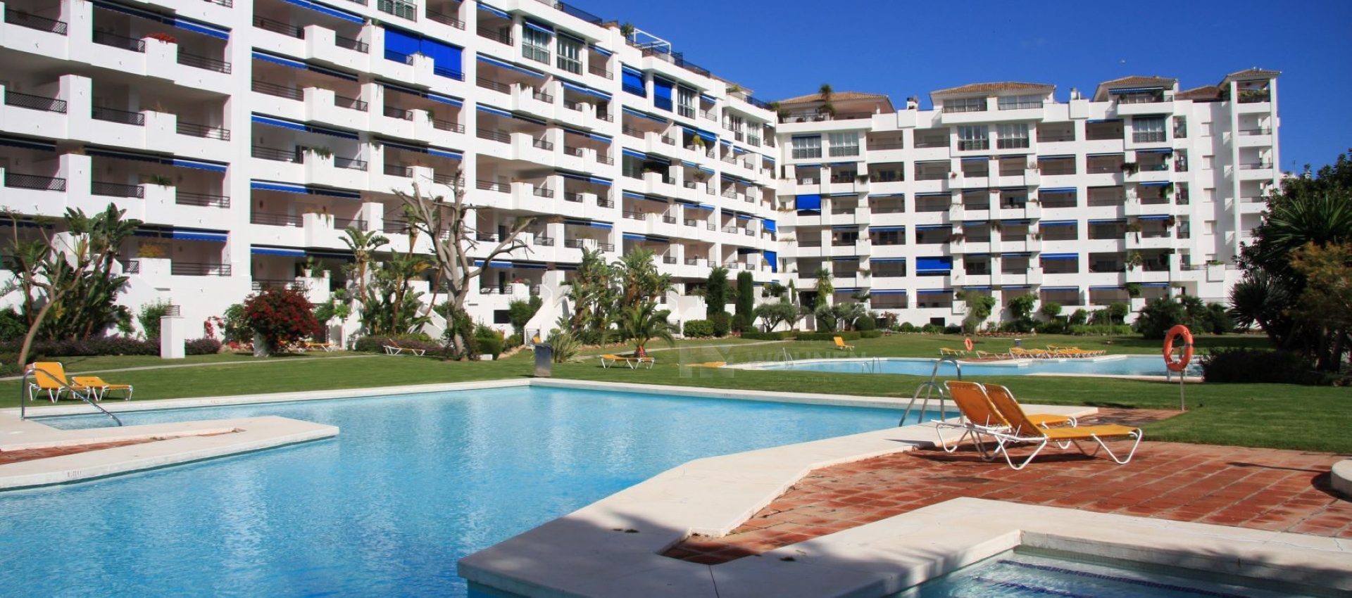 Luxury apartments in the heart of Puerto Banus, Marbella