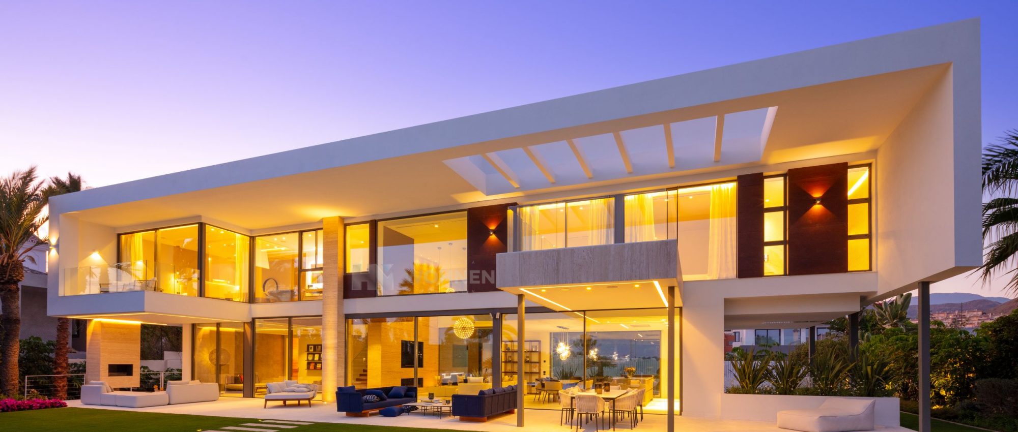 Contemporary newly built villa in Nueva Andalucia – Marbella