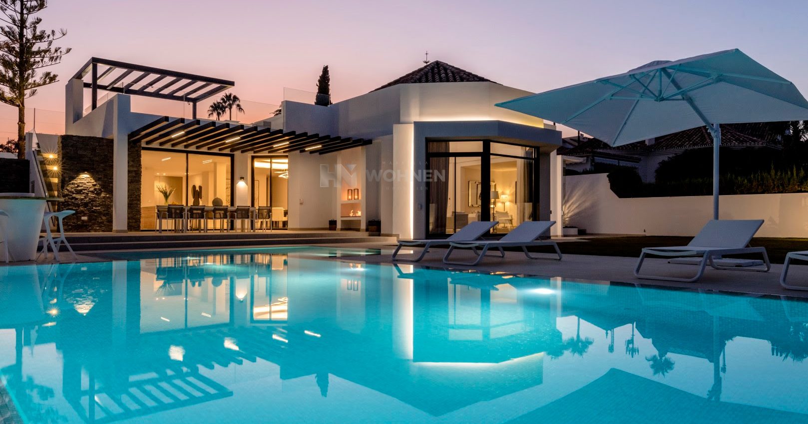 Ultra-modern villa in first line golf in the prestigious Aloha Golf Club, Marbella
