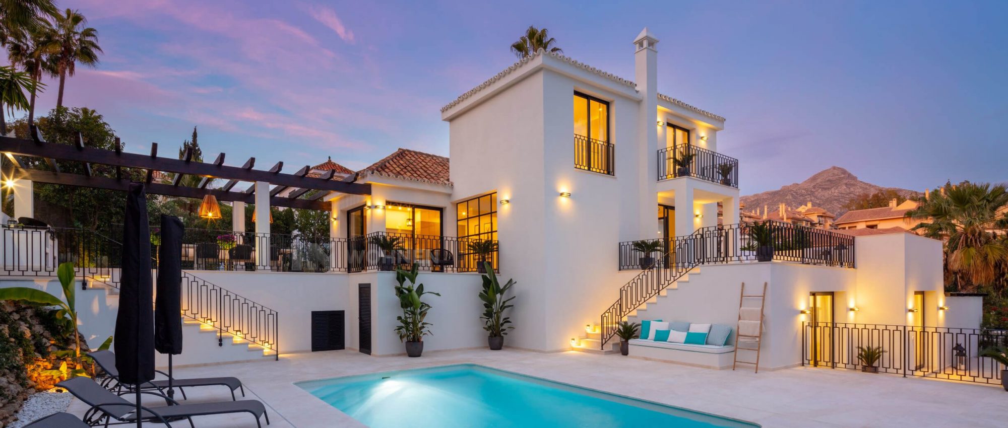 Schöne Villa in einer geschlossene Wohnanlage in der Nähe von Puerto Banus und Marbella