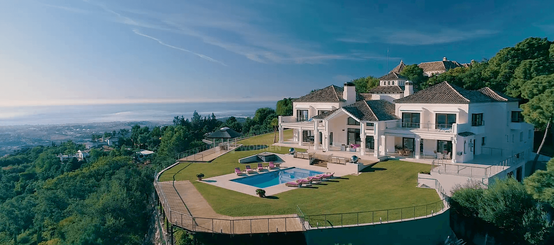 Spektakuläre Villa mit atemberaubendem Panoramablick in La Zagaleta