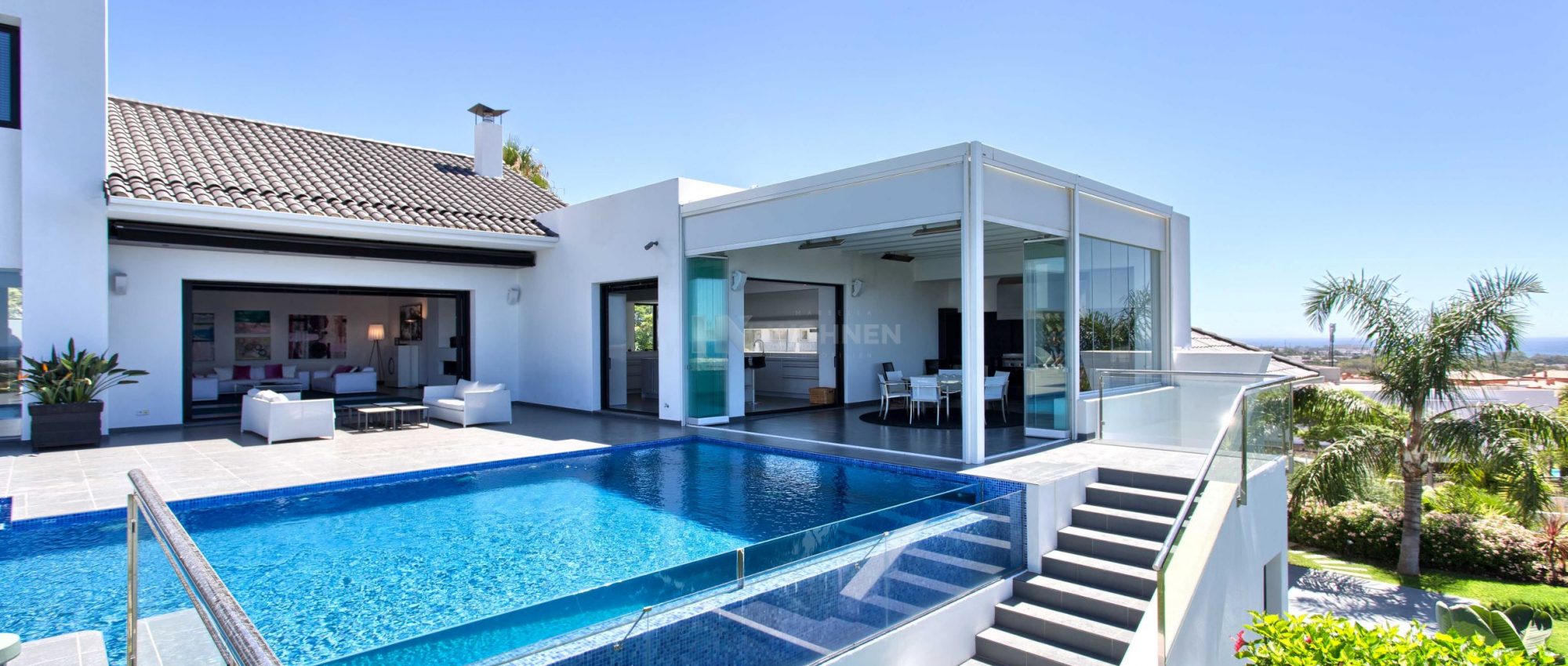 Spectacular top quality contemporary villa