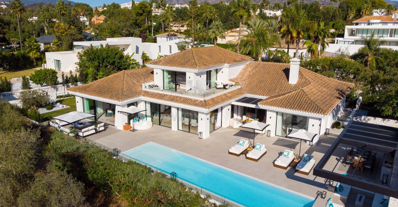 Stylish villa in a prime frontline golf position overlooking las Brisas Golf Course