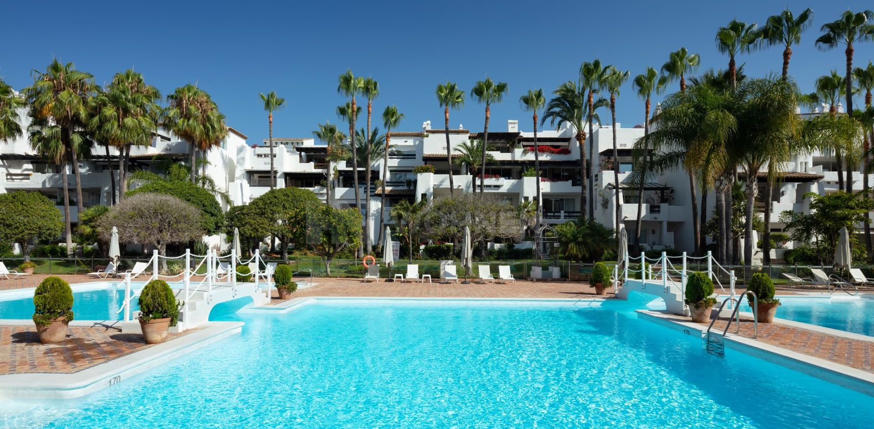 Duplex penthouse in the heart of the Puente Romano on Marbella’s Golden Mile