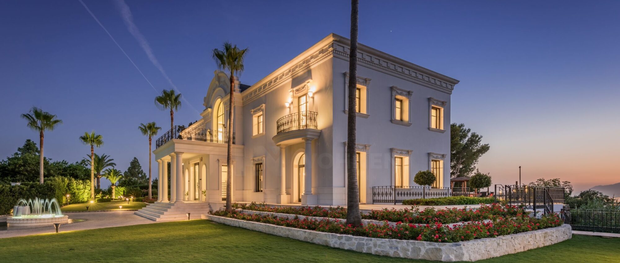 Majestic mansion overlooking the beautiful Mediterranean Sea