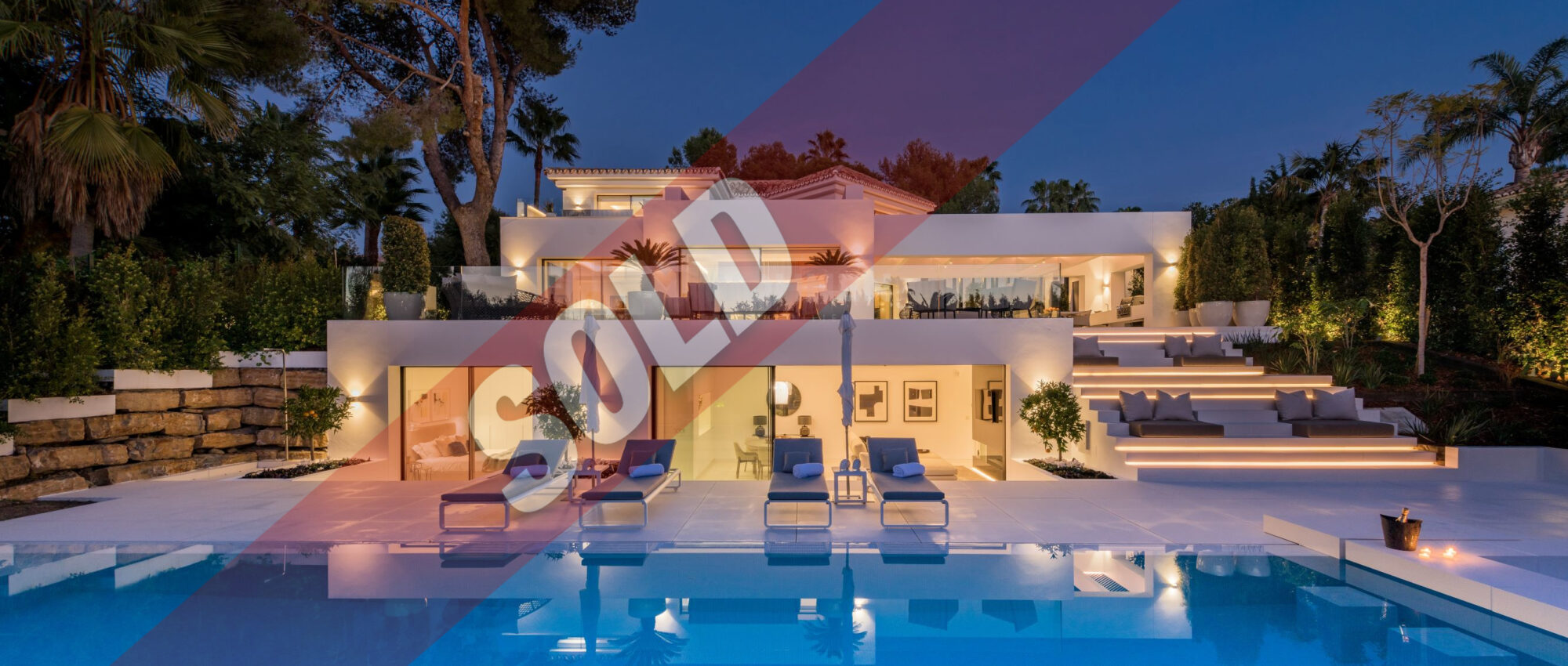 Moderne Villa in einer privilegierten Lage in Las Brisas Golf Marbella