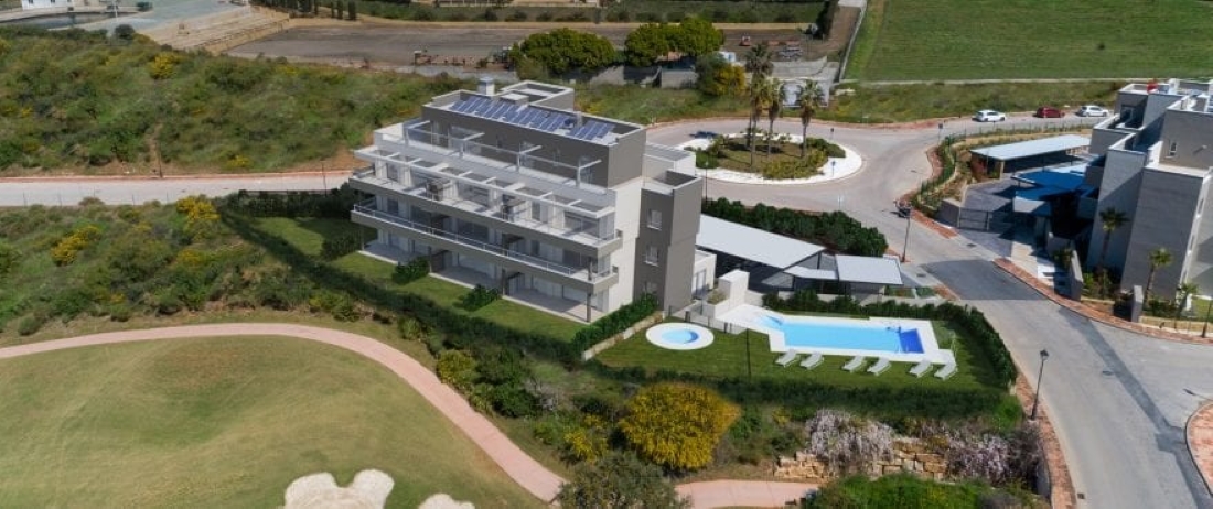 Complejo residencial en La Cala Resort con vistas al golf y al mar