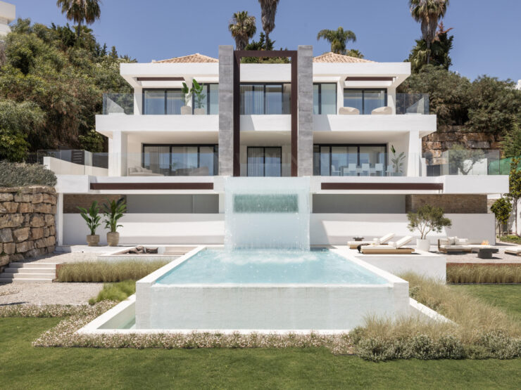 Stylish brand new villa with breathtaking panoramic sea and mountain views