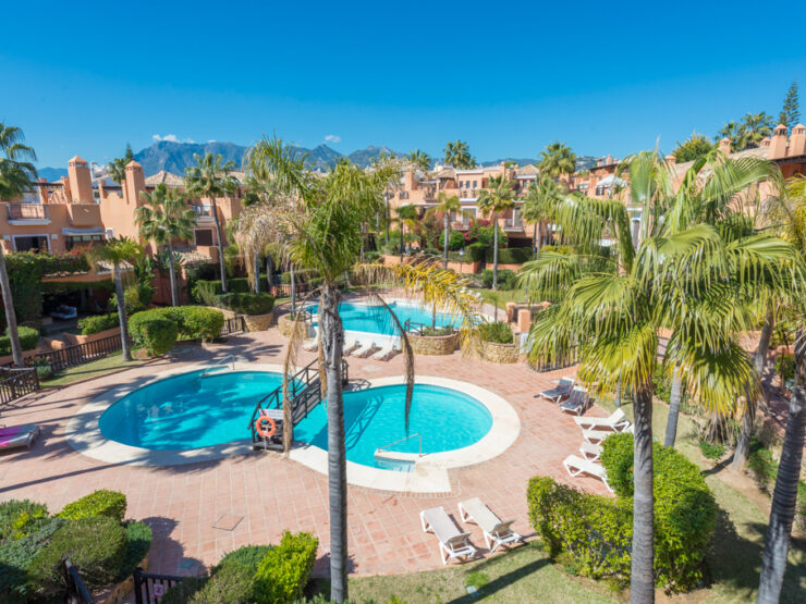 Beautiful townhouse in one of the best beaches in Marbella