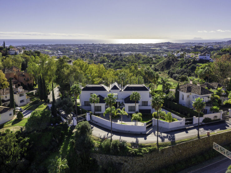 Newly Built Villa with Panoramic Sea Views in La Quinta