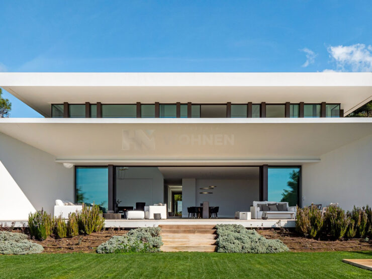 Moderne Villa in einer wunderschönen Enklave mit Meerblick