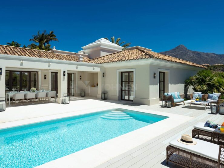Villa de lujo en el corazón del Valle del Golf en Marbella