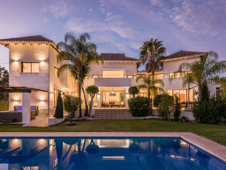 Mediterranean style villa within one of the most exclusive urbanizations on the Golden Mile