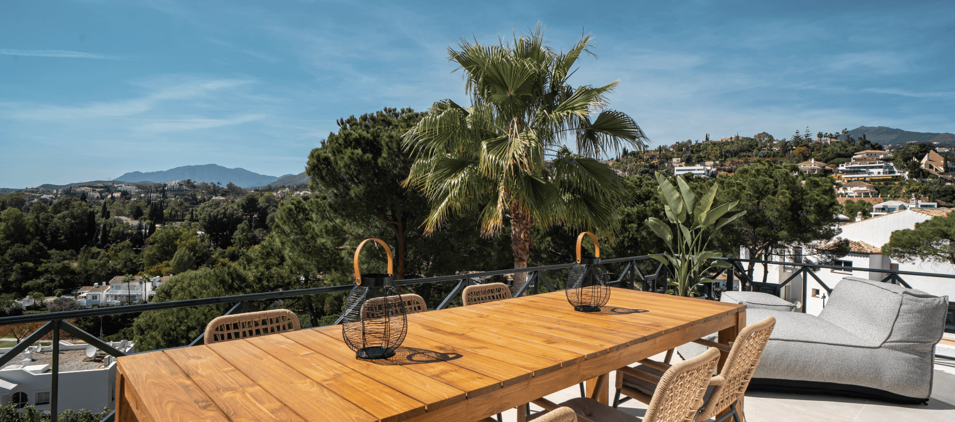 Outstanding top floor apartment in La Quinta