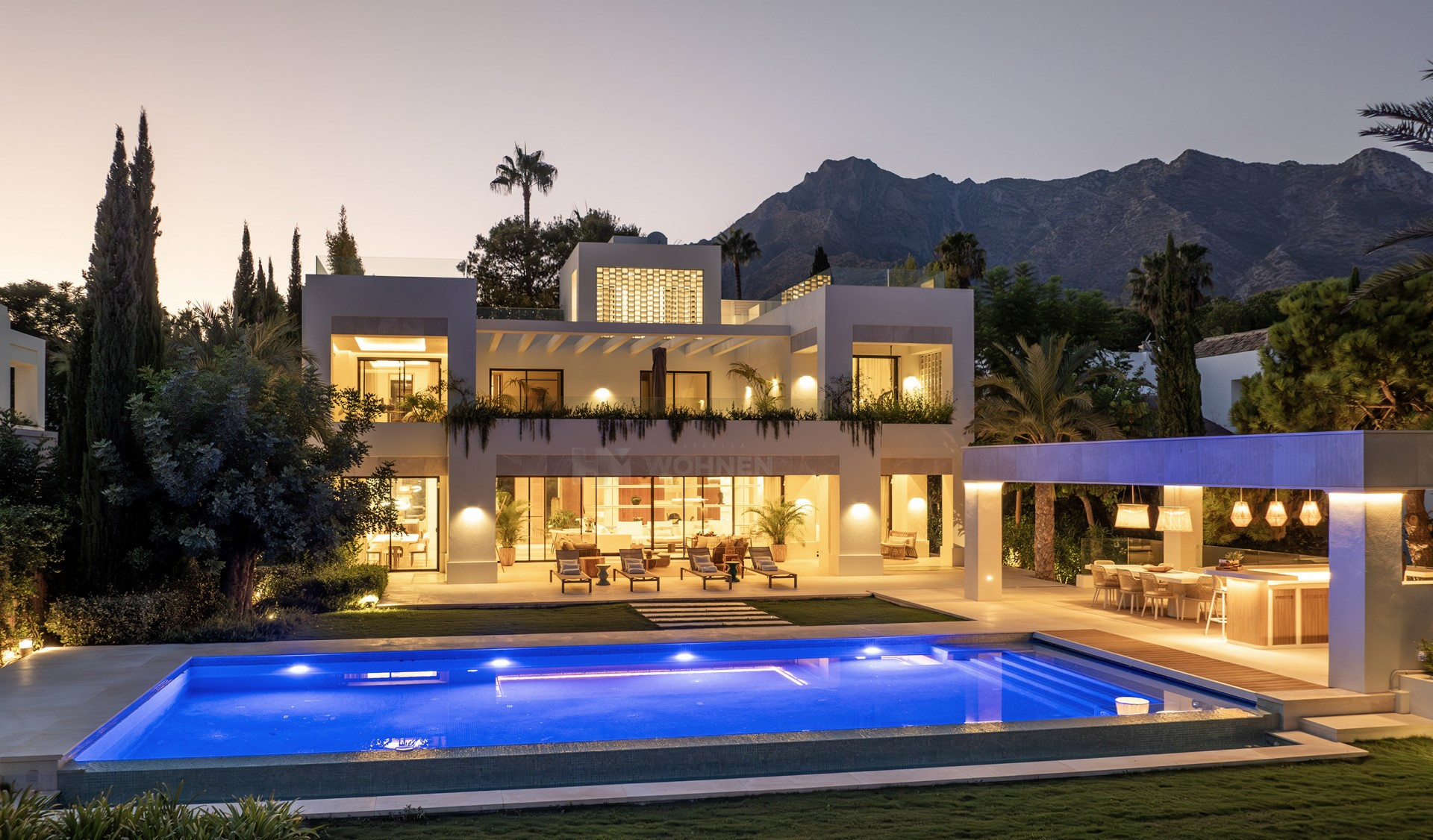 Espectacular villa en Altos Reales en la Milla de Oro de Marbella