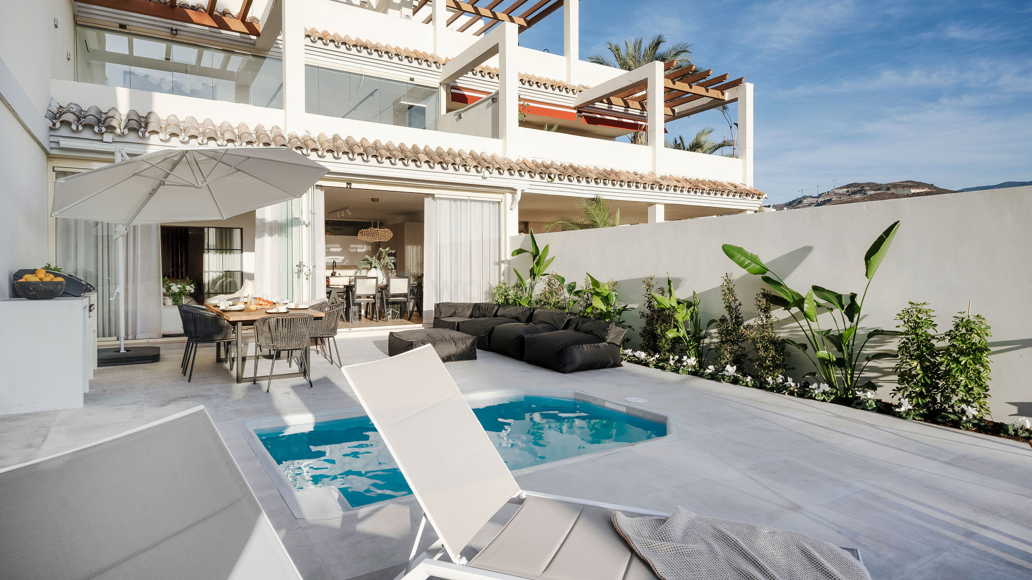 Luxurious apartment with Panoramic Views in Nueva Andalucia