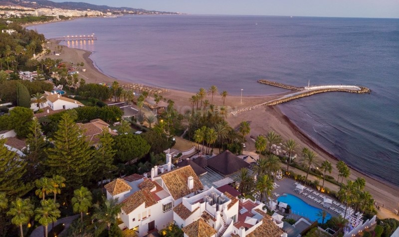 REAL ESTATE – MARBELLA WOHNEN – Discover the benefits and exclusivity of living near the sea