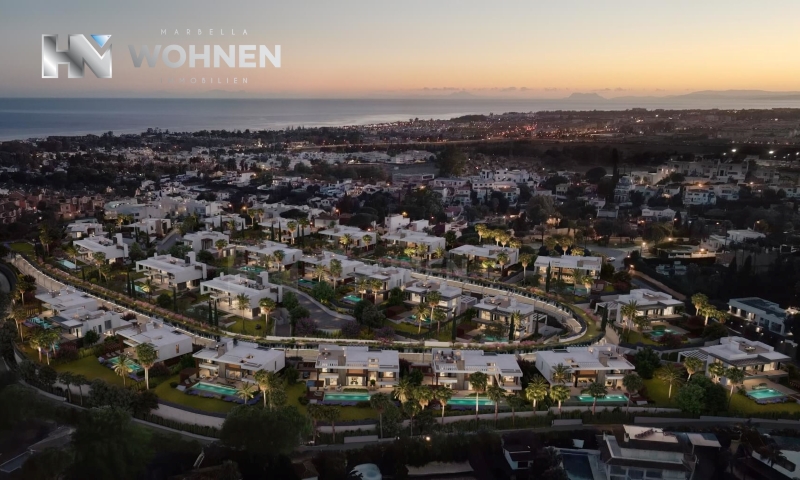 REAL ESTATE – MARBELLA WOHNEN – The Avenue – Nueva Andalucía Villas