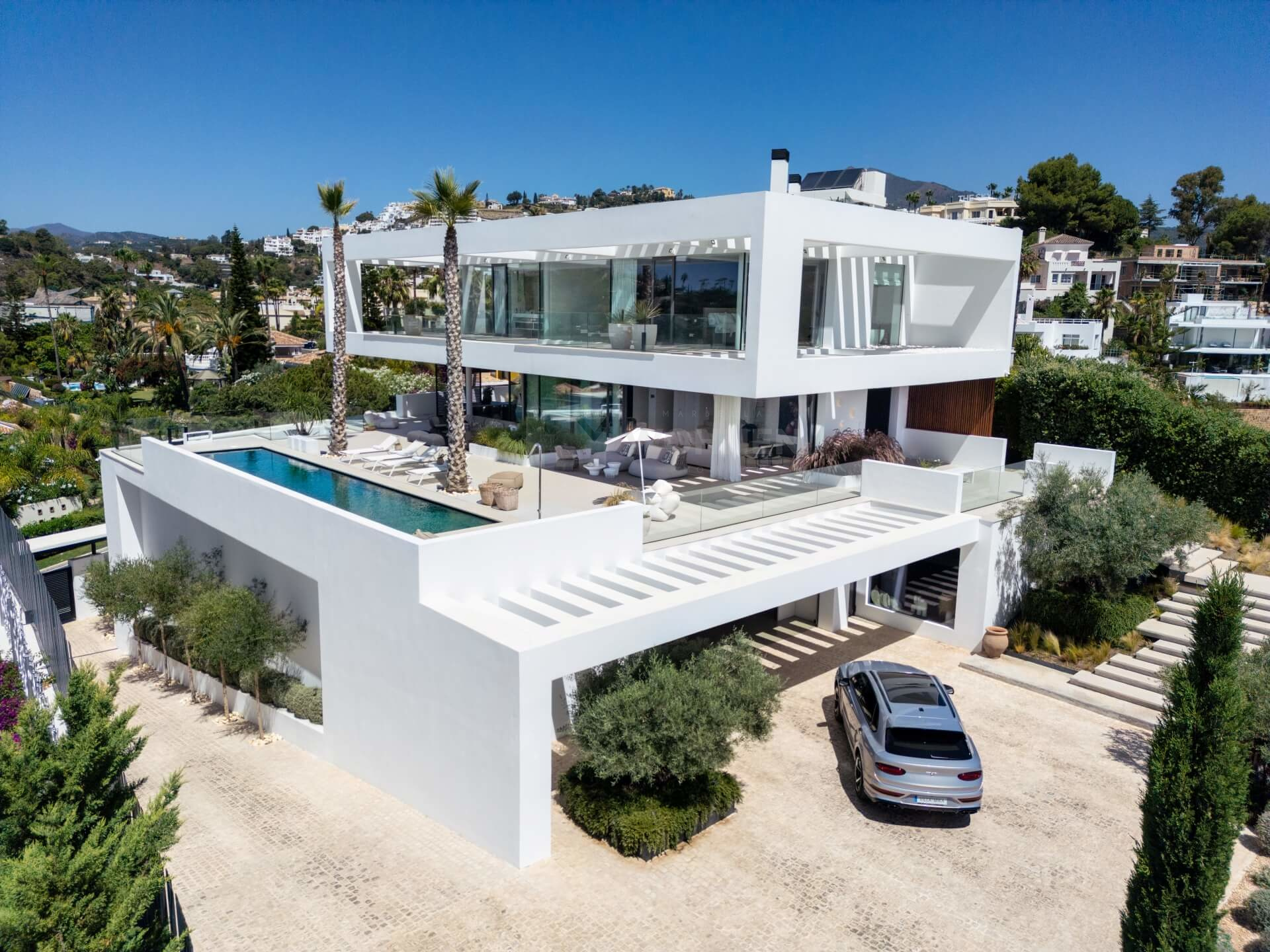 Spektakuläre moderne Villa mit Panoramablick auf das Meer in La Quinta