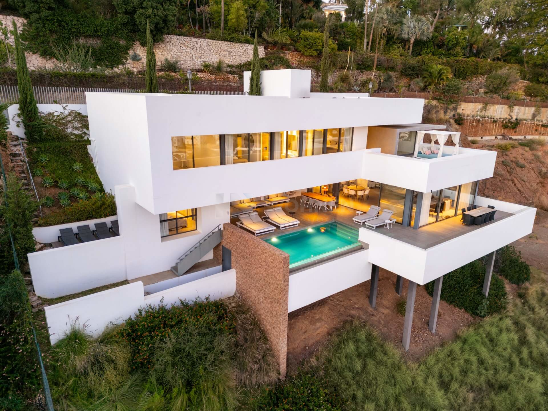 Spectacular Modern villa in El Herrojo Alto, La Quinta