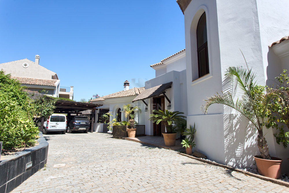 Image 12