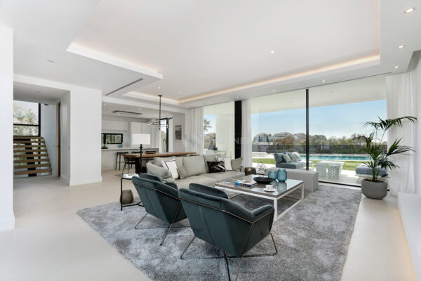 (English) REAL ESTATE – MARBELLA – What property is better suited to my needs?