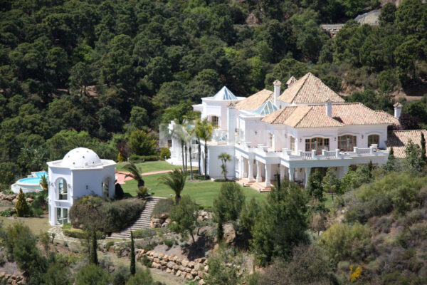 (English) REAL ESTATE – The most expensive houses are in Marbella and the East of Malaga