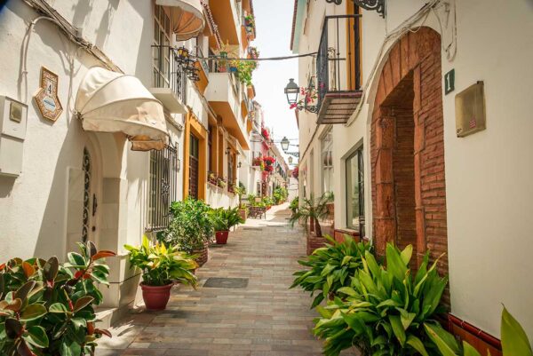(English) REAL ESTATE – Requirements to put your home for tourist rental in Marbella – Spain