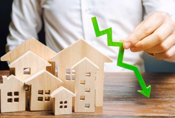 (English) REAL ESTATE – Unrest on the Costa del Sol: oversupply of apartments, no foreigners and first price cuts