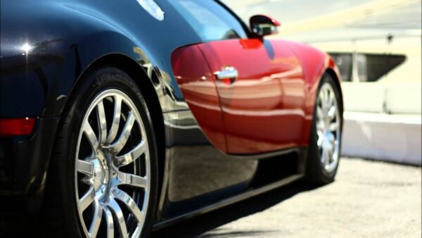 (English) LIFESTYLE – Luxury on wheels – Puerto Banus – Marbella