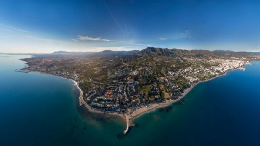(English) REAL ESTATE – MARBELLA WOHNEN – The Golden Mile of Marbella