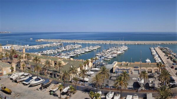 INVESTITION – Fuengirola präsentiert das Vorprojekt für seinen neuen Hafen