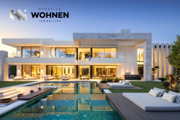 INMOBILIARIA – MARBELLA WOHNEN – Propiedad del mes de septiembre de 2024 – Excepcional villa moderna con comodidades inigualables en Nueva Andalucía