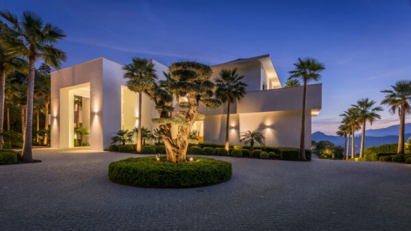 Why the Global Elite Is Investing in La Zagaleta